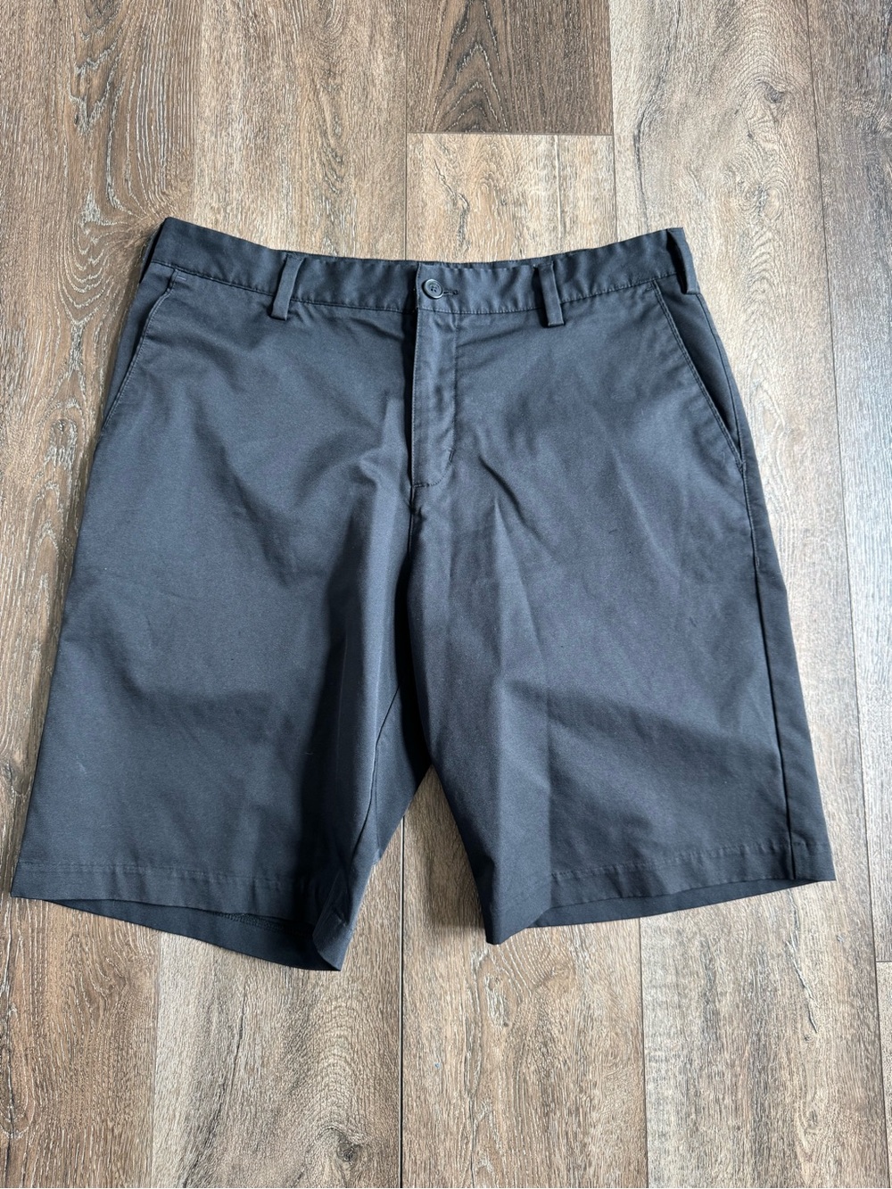 adidas Men's Black Flat-Front Performance Shorts Size 34